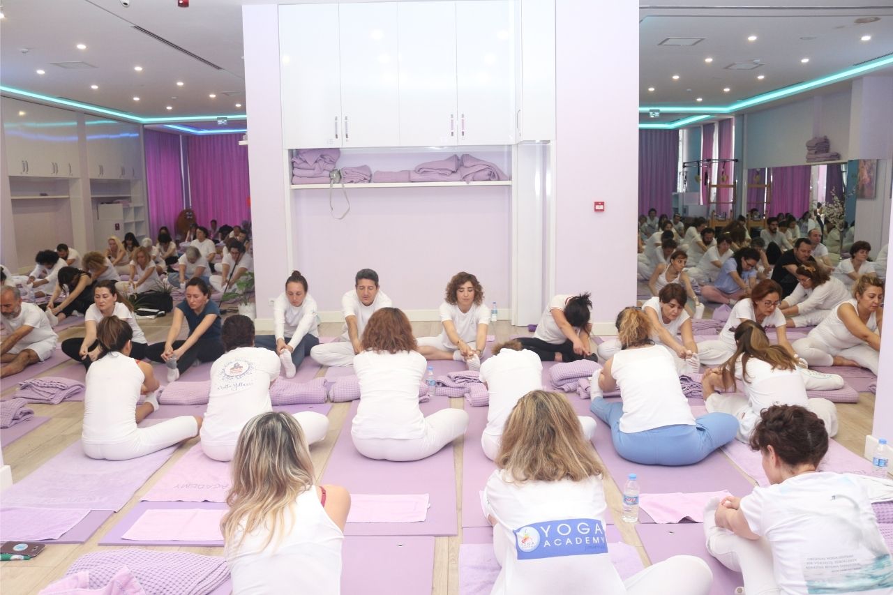 YOGA ACADEMY MECİDİYEKÖY