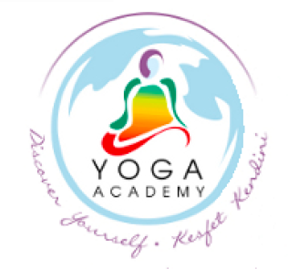 ERKEKLERİN YOGA YAPMASI İÇİN 12 ÖNEMLİ NEDEN